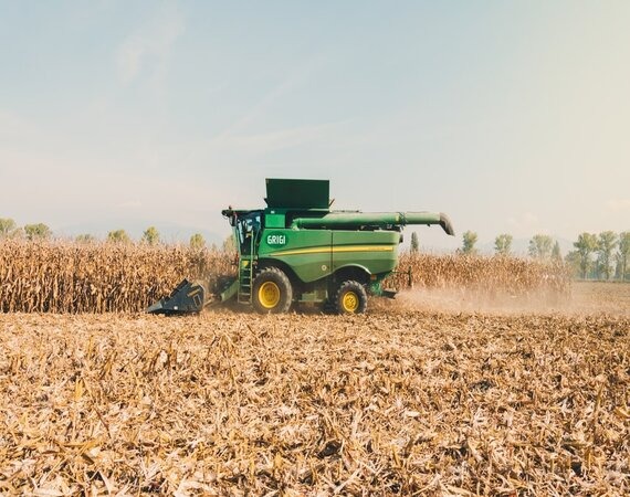 Agriculture Harvesting Machines